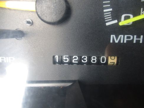 Used 1998 GMC Sierra 2500 Classic SL image 31