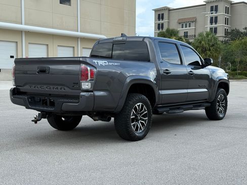 Used 2021 Toyota Tacoma TRD Sport RWD image 9