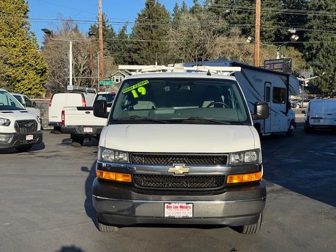 Used 2019 Chevrolet Express 2500 image 24