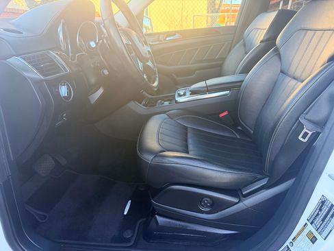 Used 2015 Mercedes-Benz GL 450 image 10