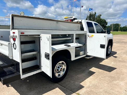 Used 2016 Chevrolet Silverado 2500 2WD Double Cab image 21