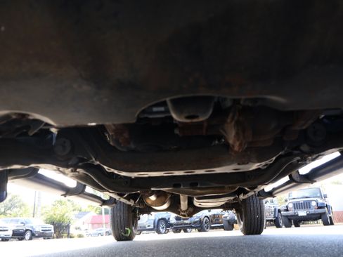 Used 2018 Toyota Tacoma TRD Sport image 37