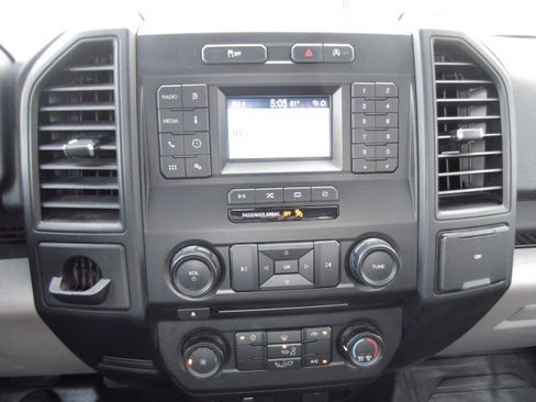 Used 2019 Ford F150 2WD Regular Cab image 10