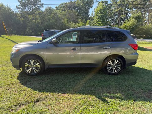 Used 2017 Nissan Pathfinder 4WD image 31
