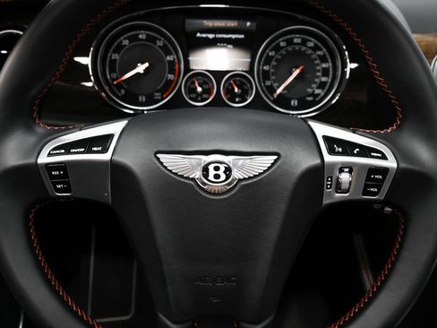 Used 2013 Bentley Continental GTC image 9