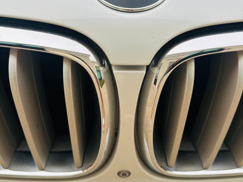 Used 2016 BMW X5 xDrive50i AWD/4WD image 46