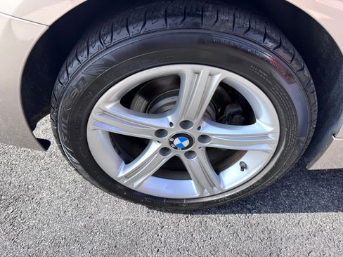 Used 2013 BMW 328i xDrive AWD/4WD image 12