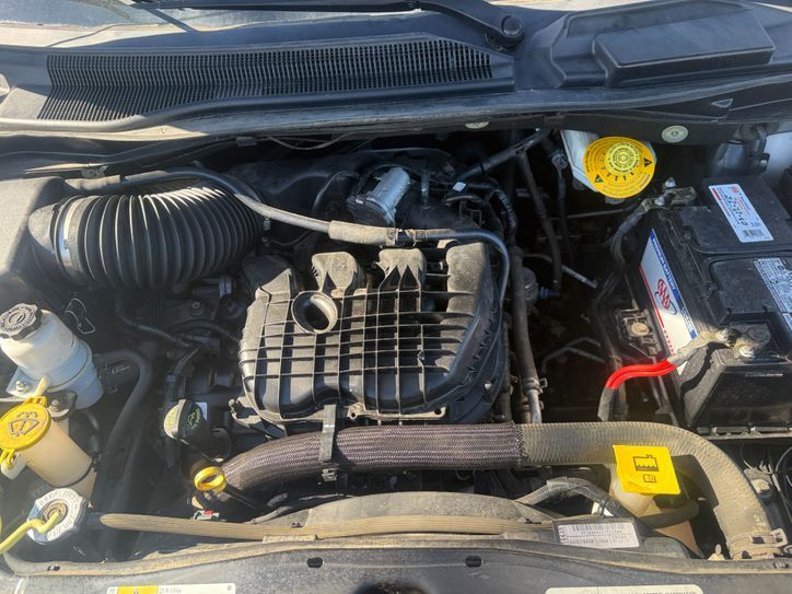 Used 2017 Dodge Grand Caravan SE FWD image 8