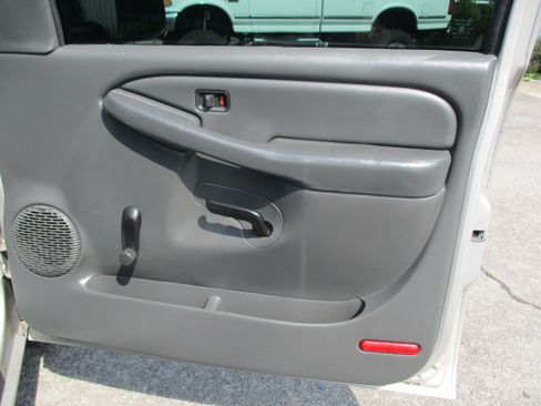 Used 2005 Chevrolet Silverado 1500 2WD Regular Cab image 20