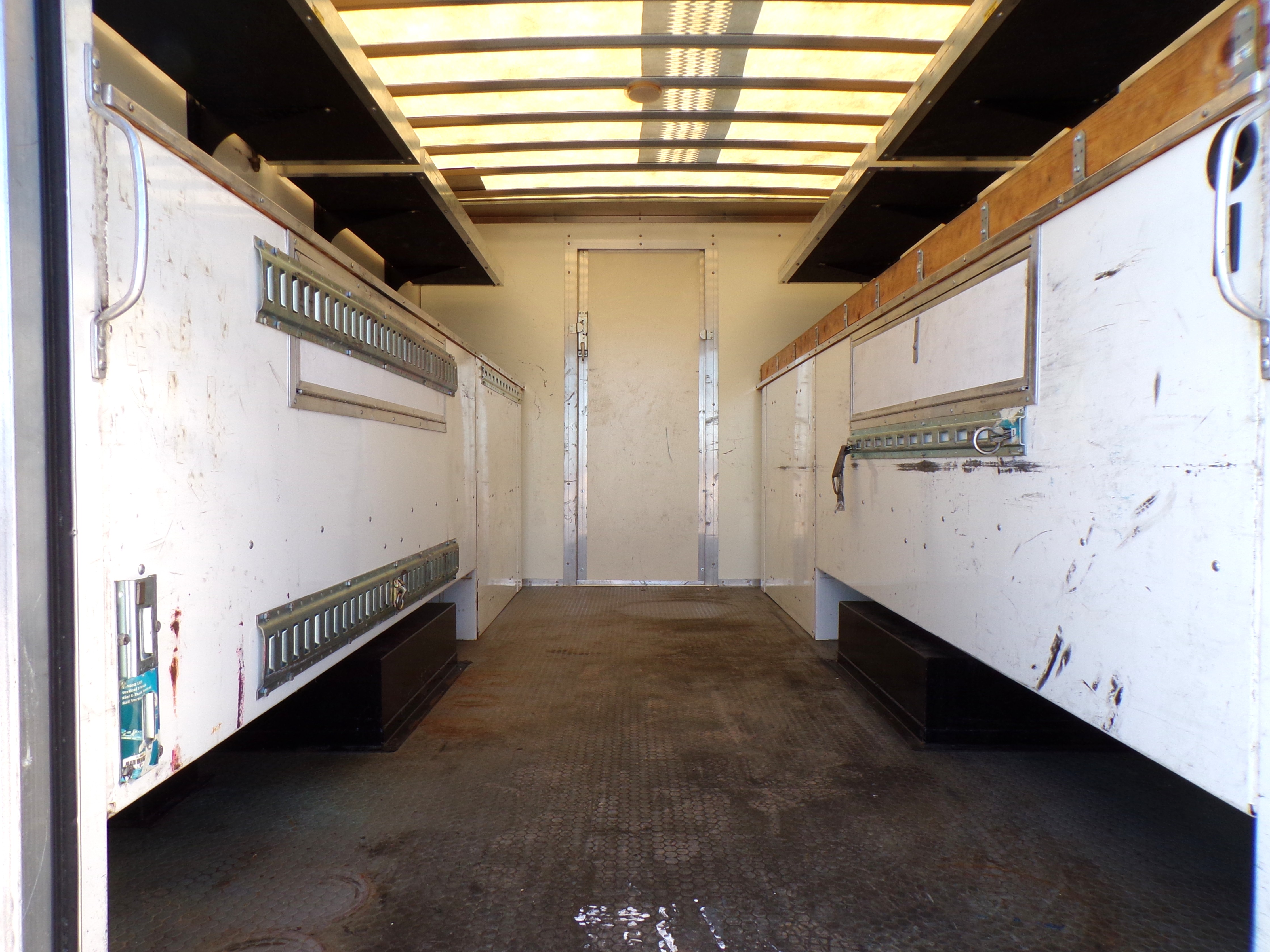 Used 2020 Chevrolet Express 3500 RWD image 20