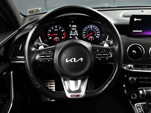 Used 2022 Kia Stinger GT-Line image 31