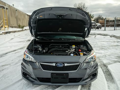 Used 2018 Subaru Impreza 2.0i Premium image 10