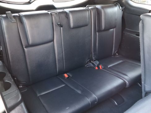 Used 2019 Toyota Highlander AWD XLE V6 image 15