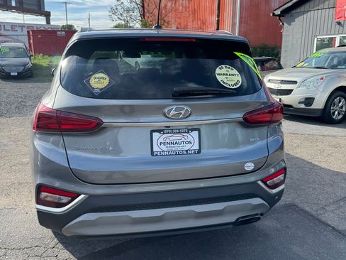 Used 2019 Hyundai Santa Fe AWD SE image 3