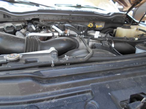 Used 2019 Ford F250 4x4 Crew Cab Super Duty image 8