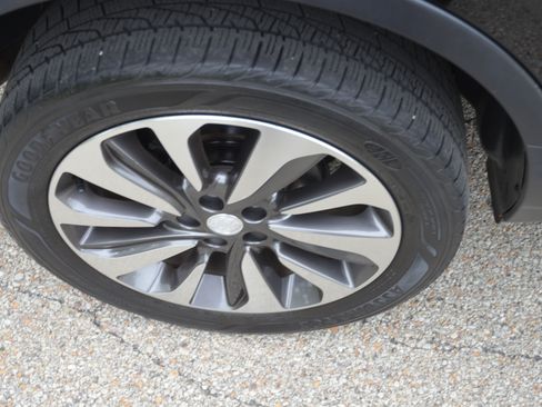 Used 2017 Buick Encore AWD Preferred image 26
