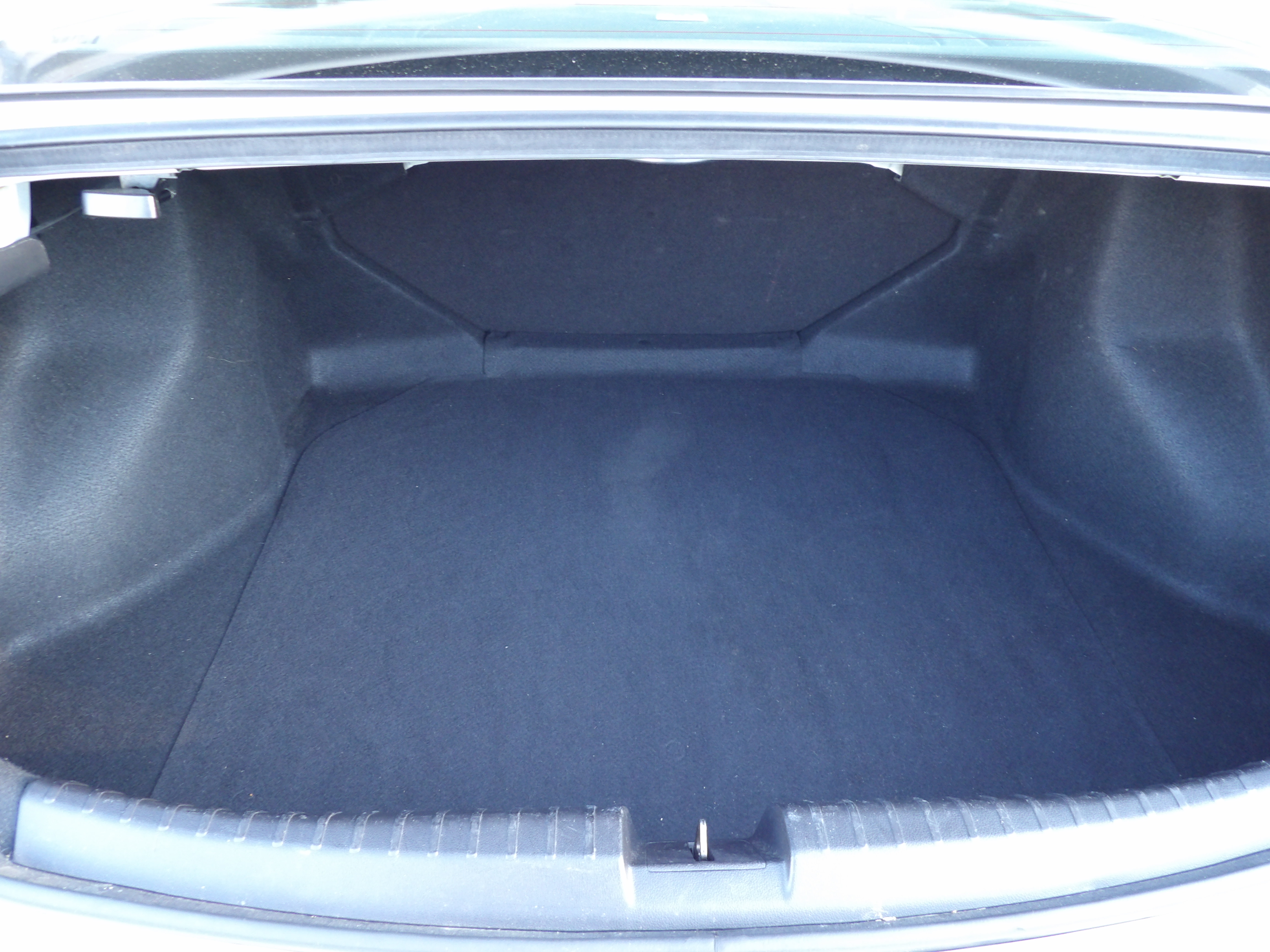 Used 2015 Acura ILX w/ Technology Package FWD image 17