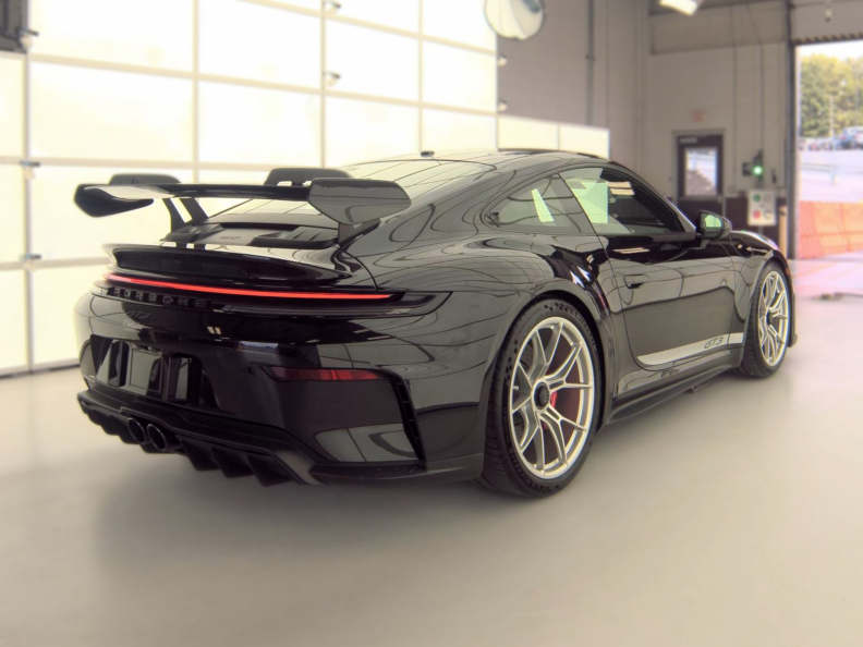 Used 2026 Porsche 911 GT3 Coupe RWD image 2