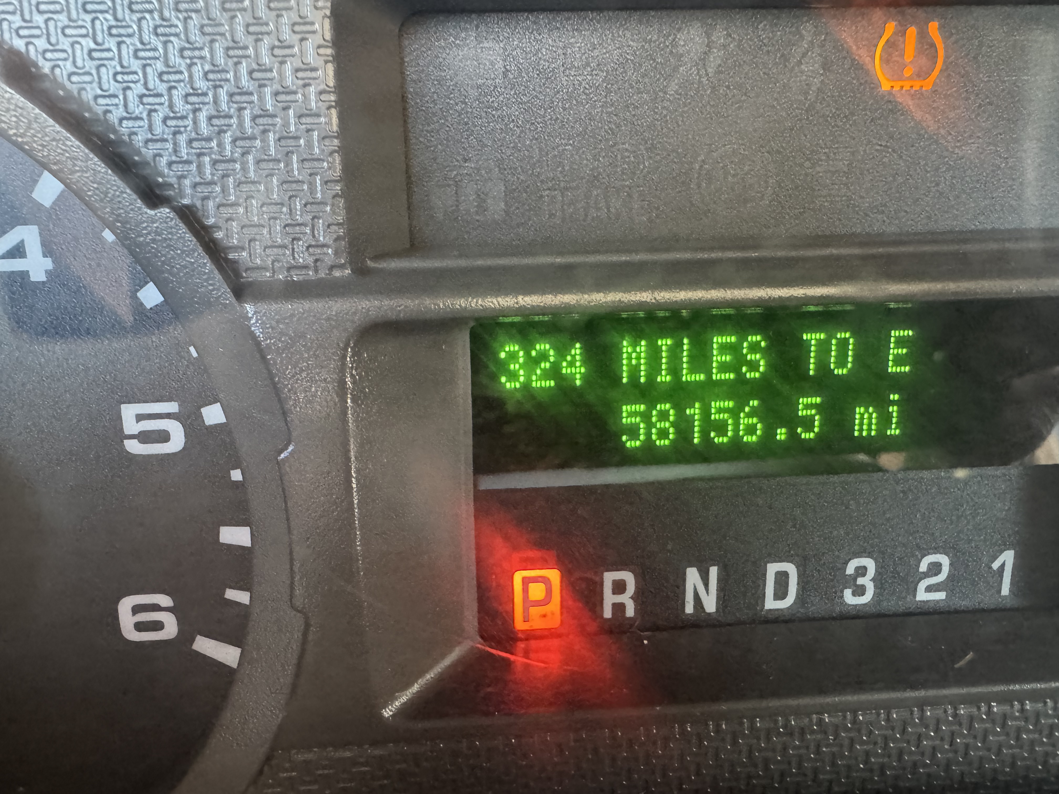 Used 2010 Ford F250 2WD Regular Cab Super Duty image 9