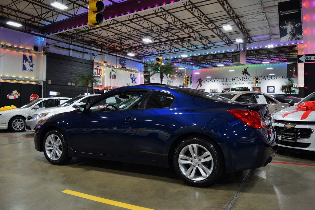 Used 2011 Nissan Altima 2.5 S Coupe FWD image 12