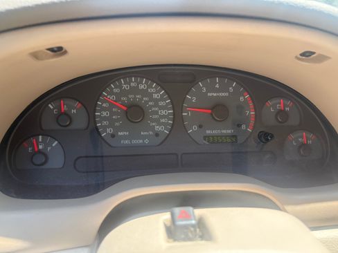 Used 2002 Ford Mustang GT Deluxe image 16