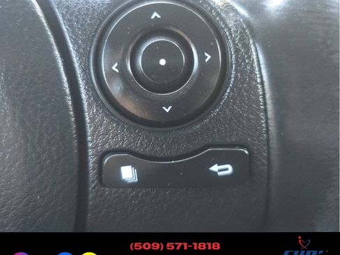 Used 2016 Lexus IS 200t image 14