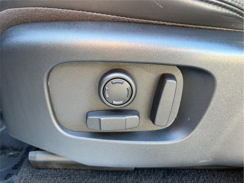 Used 2019 Land Rover Range Rover Sport HSE image 20