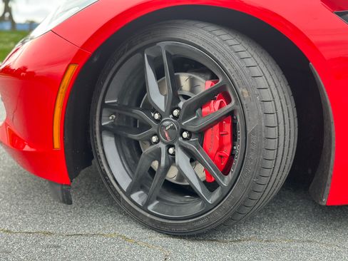 Used 2016 Chevrolet Corvette Stingray Convertible w/1LT image 19