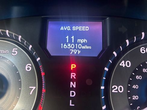 Used 2013 Honda Odyssey Touring Elite image 11