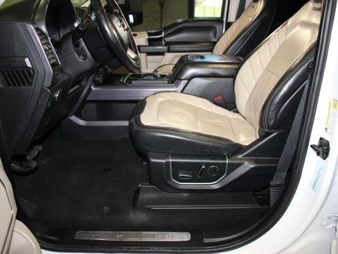 Used 2020 Ford F350 AWD/4WD image 18