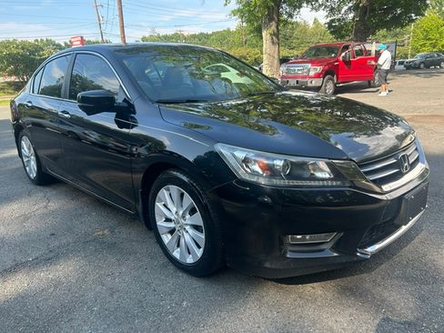 Used 2013 Honda Accord EX Sedan image 5