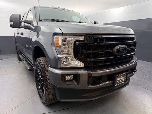 Used 2022 Ford F350 XLT image 9