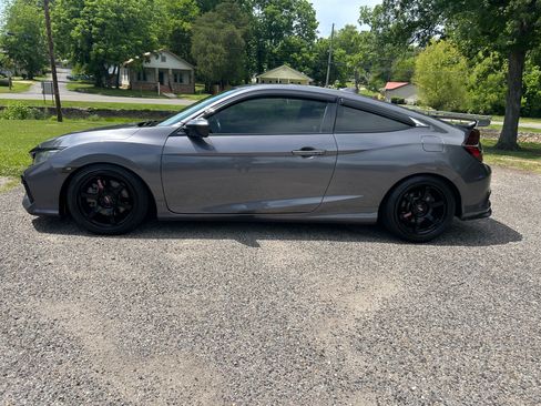 Used 2018 Honda Civic Si Coupe image 2