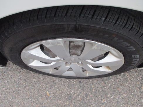 Used 2009 Subaru Impreza 2.5i image 14