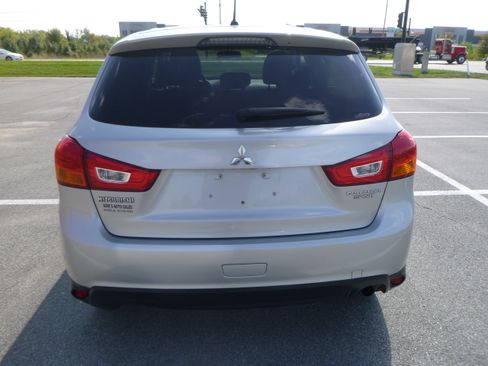 Used 2015 Mitsubishi Outlander Sport ES image 7