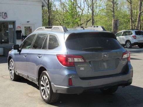 Used 2015 Subaru Outback 3.6R Limited AWD/4WD image 6