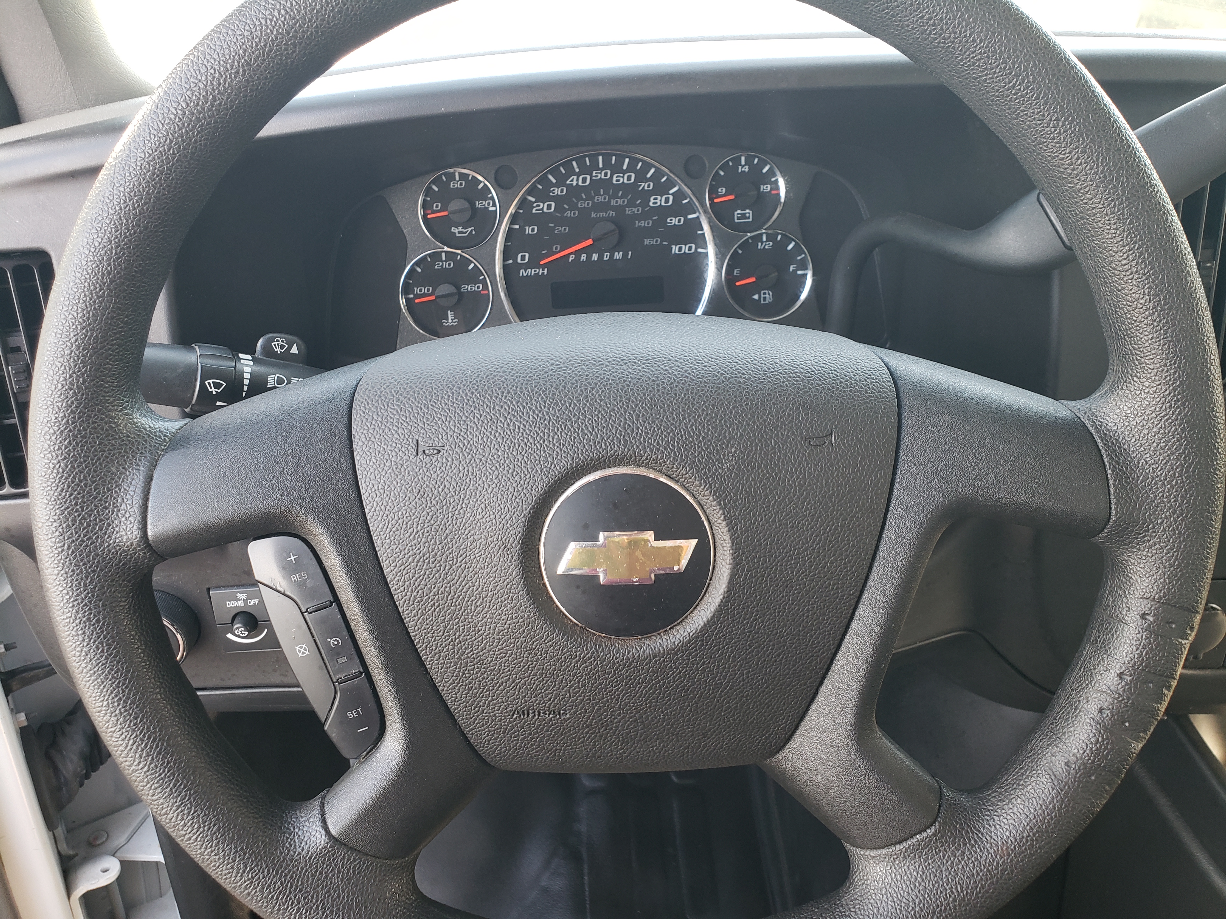 Used 2024 Chevrolet Express 2500 RWD image 12