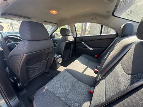 Used 2009 Pontiac G6 image 14