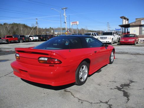 Used 1997 Chevrolet Camaro RS image 6