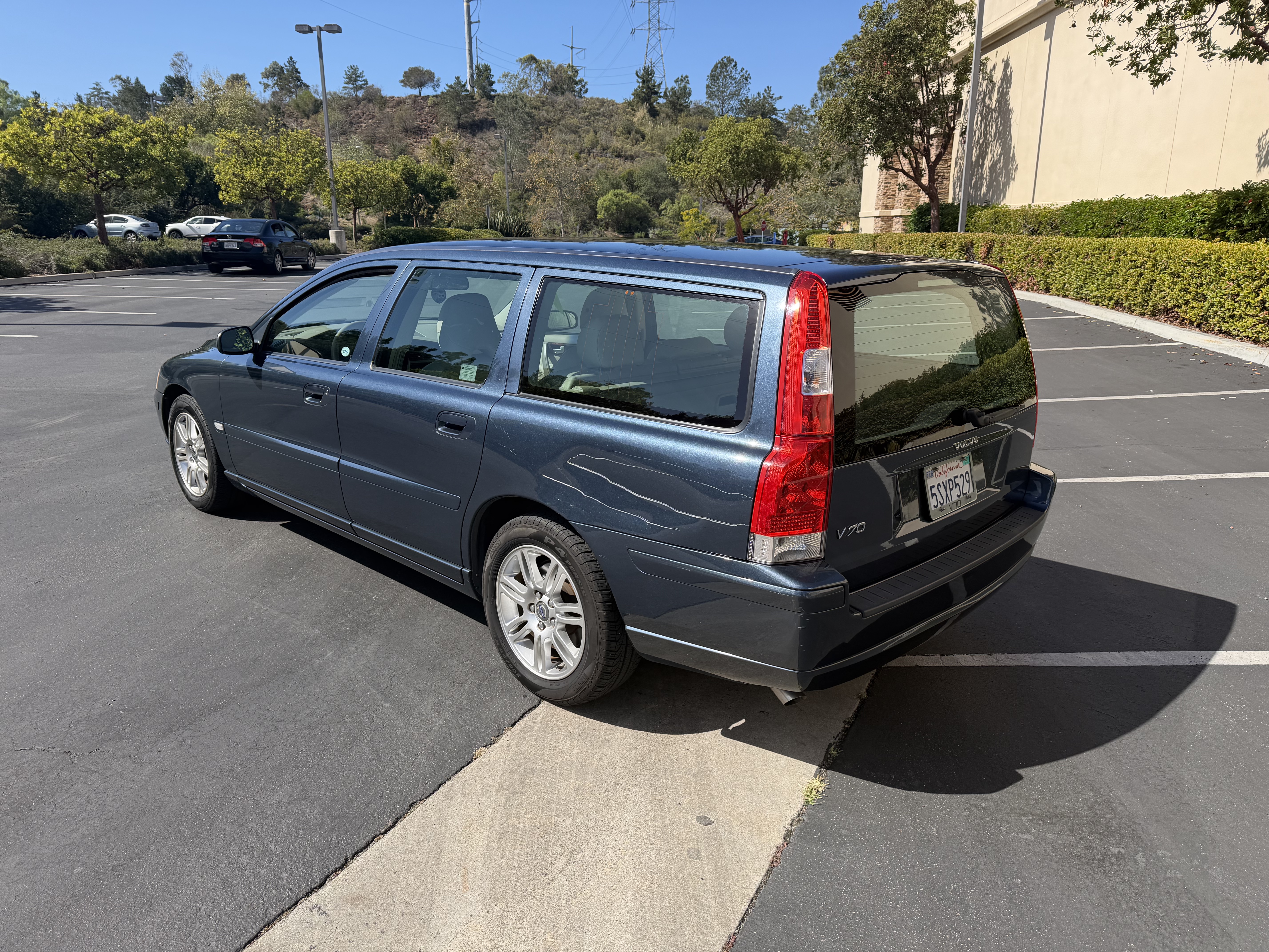 Used 2006 Volvo V70 2.4 FWD image 4