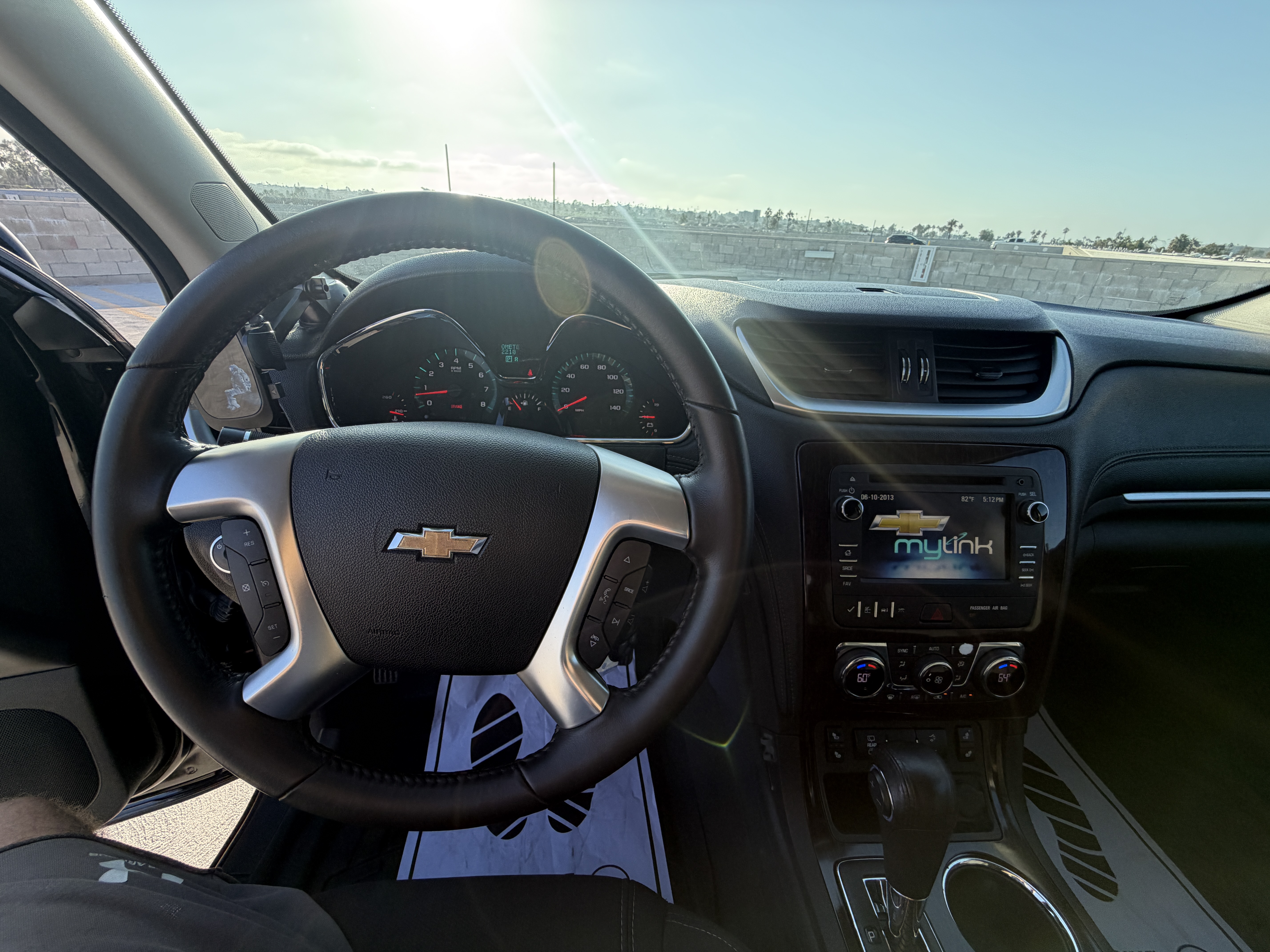 Used 2016 Chevrolet Traverse FWD LT w/ 2LT image 23
