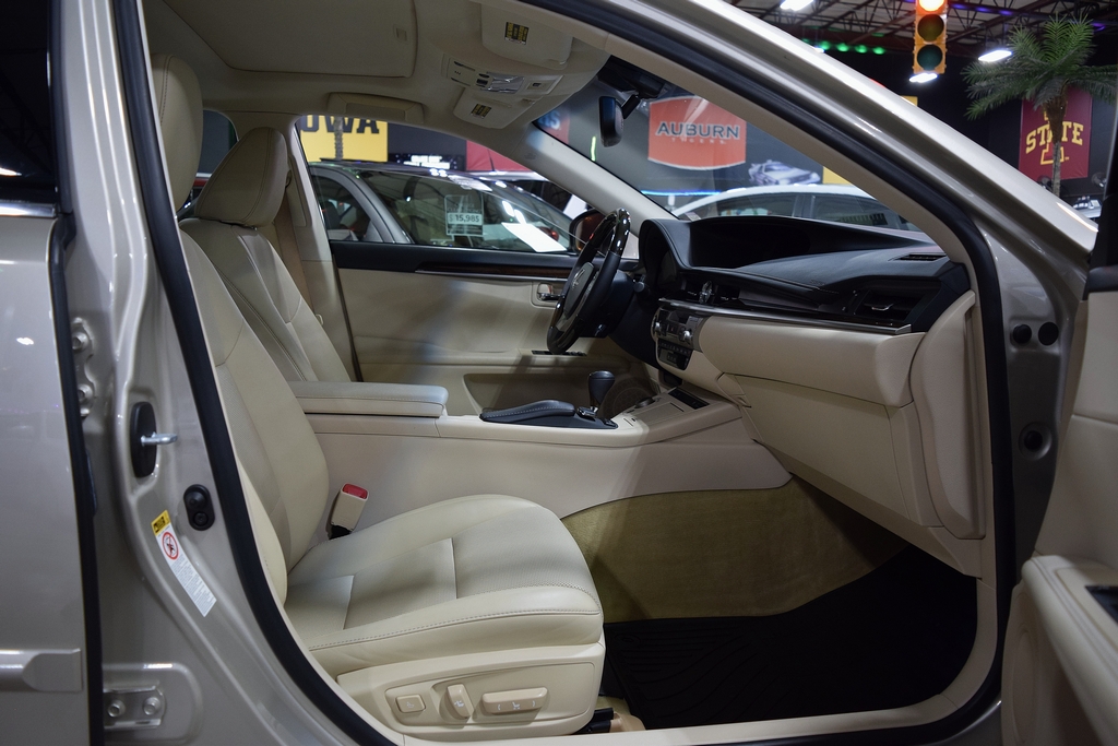 Used 2015 Lexus ES 350 Premium FWD image 22