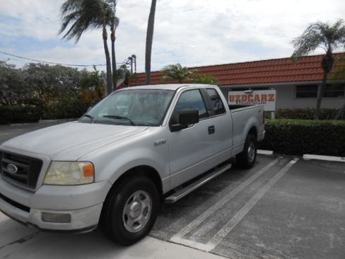 Used 2005 Ford F150 2WD SuperCab STX image 1
