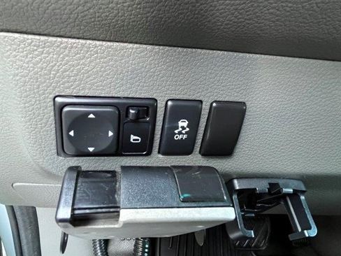 Used 2021 Nissan NV 2500 SV image 26