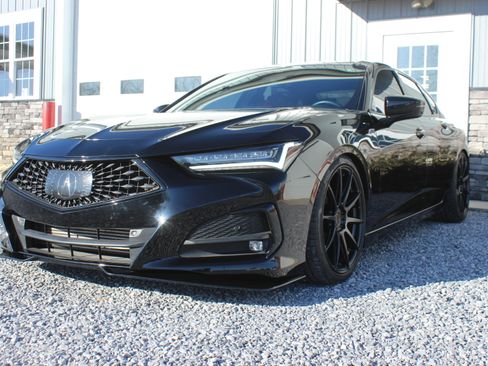 Used 2022 Acura TLX FWD w/A-Spec Package image 3