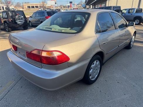 Used 2000 Honda Accord LX image 6