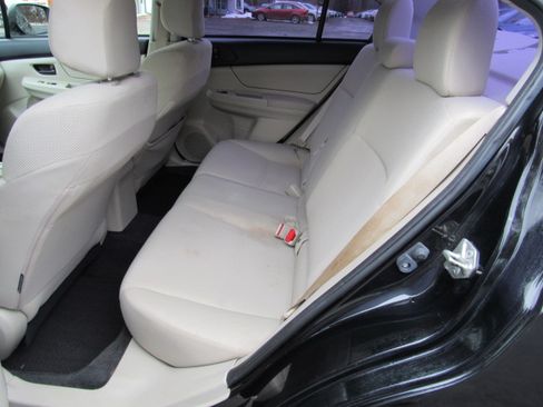 Used 2013 Subaru Impreza 2.0i Premium image 15
