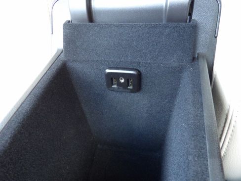 Used 2019 Cadillac XT5 FWD image 13
