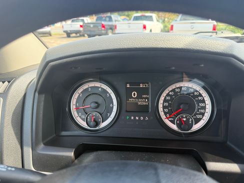Used 2018 RAM 1500 2WD Regular Cab ST image 10