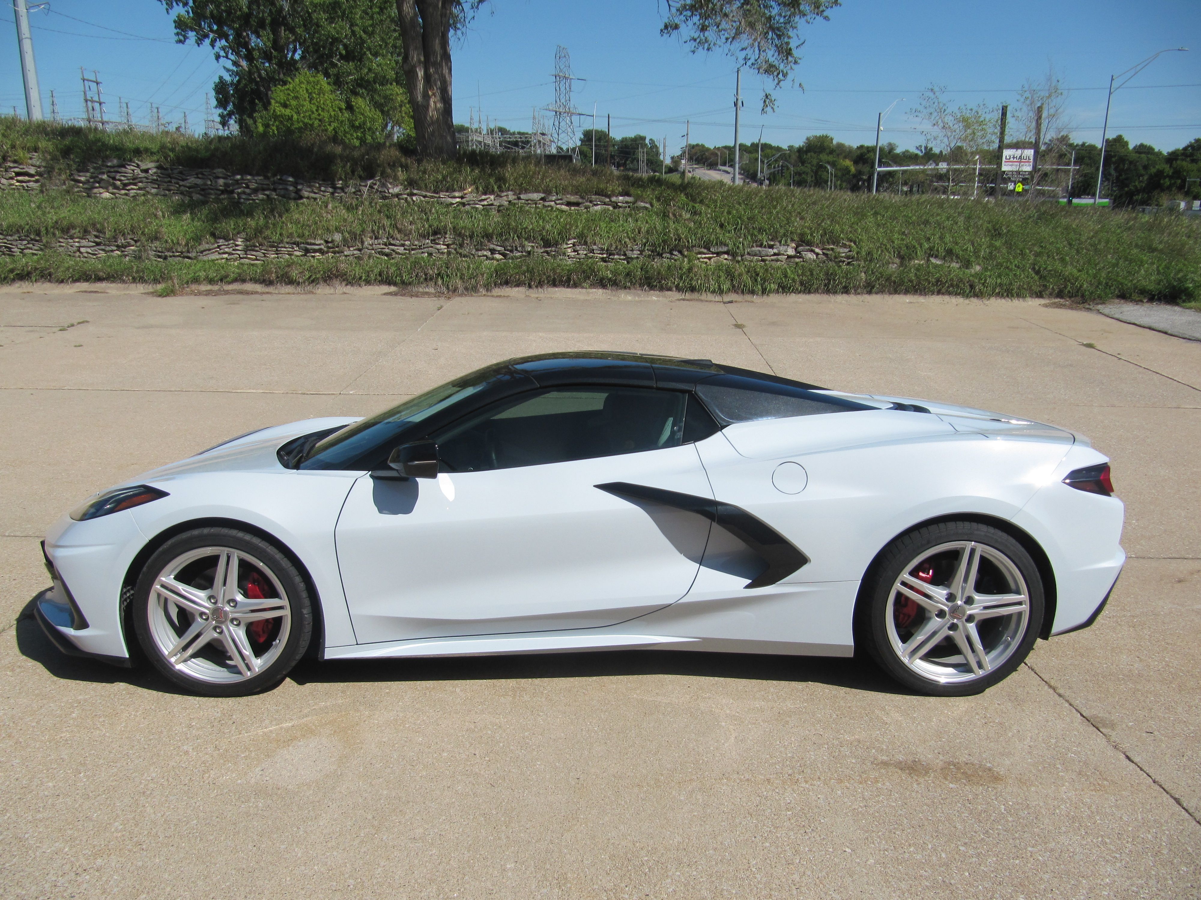 Used 2024 Chevrolet Corvette Stingray Premium Conv w/ 3LT RWD image 9